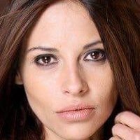 Elizabeth Cervantes Nua