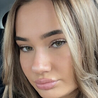 Ella Cortes Nua