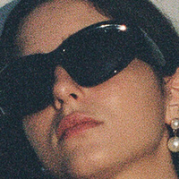 Ella Grossman Nua
