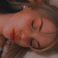 Ella Heathfield Nua