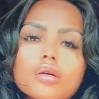 Elle Price Nua