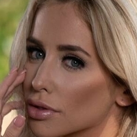 Ellie Paige Nua
