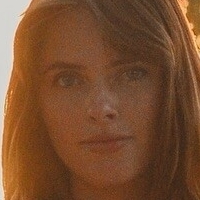 Emily Zeck Nua