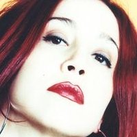 Erika Savastani Nua