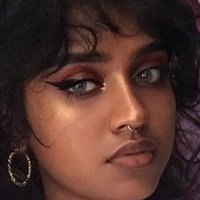 Esmeralda Nua