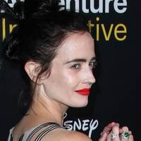 Eva Green Nua