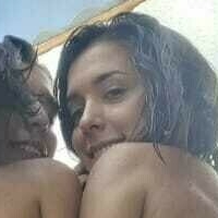 friskytwins Nua