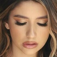 Gina Maria Nua