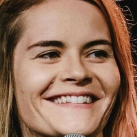 Hazel Brugger Nua
