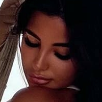 Helia Soltani Nua