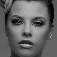 Hollie Keers Nua