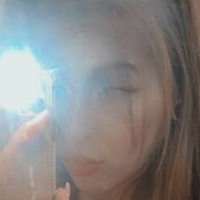 hollyanderson18 Nua