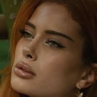 Ilona Venusek Nua