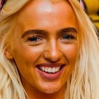 Isabelle Warburton Nua