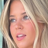 Iza Leslie Nua