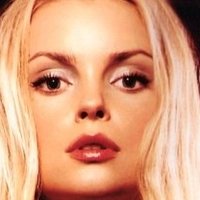 Izabella Miko Nua