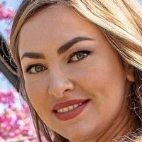 Jana-Maria Herz Nua