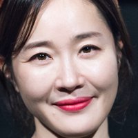 Ji-won Uhm Nua