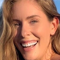 Jordan Claire Robbins Nua