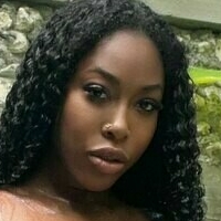 Jordanne Deveaux Nua