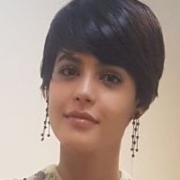 Julia Dalavia Nua