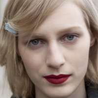 Julia Nobis Nua