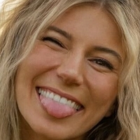 Julia Schäfer Nua