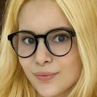 Juliana Ferrarra Nua