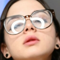 julie_hopps Nua