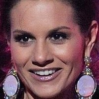 Kara DioGuardi Nua