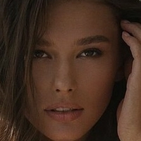 Karina Loginova Nua