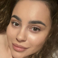 Karyna Kardelian Nua