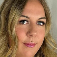Kate Anderson Nua