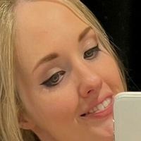 Katy Hollick Nua