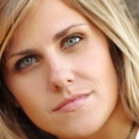 Kelsey Carlstedt Nua