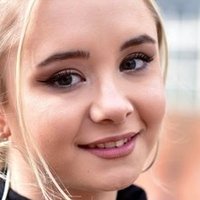 Kerry Ingram Nua