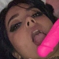 kimiscringe Nua