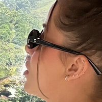 kimtylor_ Nua