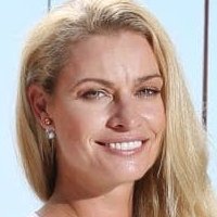 Kristy Hinze Nua