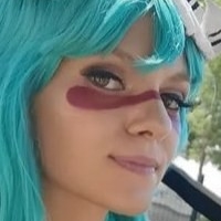Kylliecosplay Nua