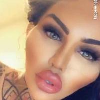 Lady Pleasure Nua