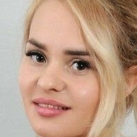 Lana Foxy Nua