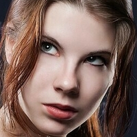 Lara Croft Cosplay Nua