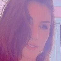 Lara Loxley Nua