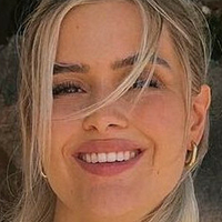 Laura Michelle Nua