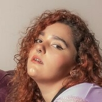 Laura Romaniello Nua