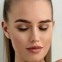Laura Sophie Nua