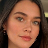 Lavínia Loren Nua