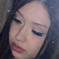 Leslieee1029 Nua