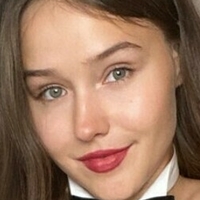 Lexi Zielinska Nua